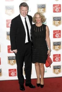 SHOCKING NEWS:Everton Former Head Coach David Moyes Confirmed that his wife Pamela was been Sleeping with the Former Legend P…see more - Uncategorize 