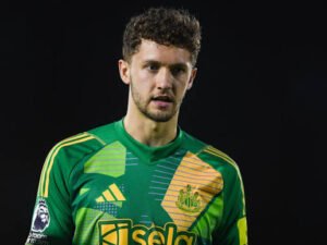 BOMBSHELL ANNOUNCEMENT: Newcastle united FC legend player Max Thompson (goalkeeper) has been officially sacked for slapping his.... see more | images-1-300x225 BOMBSHELL ANNOUNCEMENT: Newcastle united FC legend player Max Thompson (goalkeeper) has been officially sacked for slapping his.... see more - Uncategorize