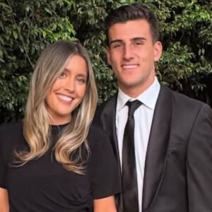 BOMBSHELL ANNOUNCEMENTS:Collingwood Legendary Nick Daicos confirmed that his long term girlfriend Arlette Amor was been Sleeping with the H….see more - Uncategorize 