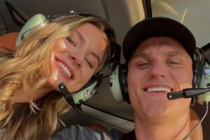CONGRATULATIONS:Newcastle united Star Sven Botman officially proposed to his girlfriend chana kesselaar why their was…..see more | Chana-and-Sven-300x200 CONGRATULATIONS:Newcastle united Star Sven Botman officially proposed to his girlfriend chana kesselaar why their was…..see more - Uncategorize