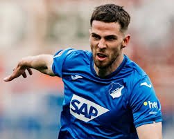 BOMBSHELL ANNOUNCEMENT: Leeds United F.C. Midfielder Anton Stach has stunned the entire EPL community with an unexpected announcement as he finally….see more - Uncategorize 