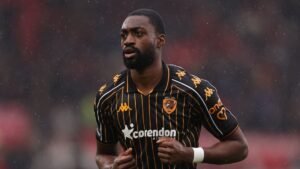GOOD BYE SAD NEWS:Hull city defender Semi Ajayi has officially announced his departure from the club stating his reasons that…. see more - Uncategorize 