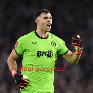 DEAL ACCEPTED: Aston villa FC goalkeeper Emiliano Martínez has signed 4 years contract Worth $600.8m with Penrith panthers and.... see more - Uncategorize 
