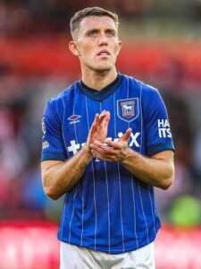 BOMBSHELL ANNOUNCEMENT: Ipswitch town defender Dara O'Shea has been officially suspended indefinitely following his arrest for slapping his head coach with the reason that.... see more - Uncategorize 