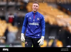 DONE DEAL: Sunderland AFC FC Goalkeeper Simon Moore has just signed a......see more | images-10-2-300x221 DONE DEAL: Sunderland AFC FC Goalkeeper Simon Moore has just signed a......see more - Uncategorize