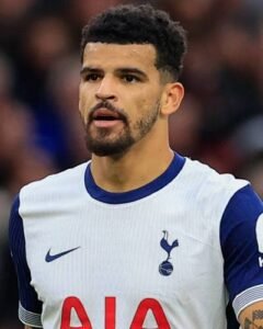 SHOCKING TRANSFER: Tottenham Hotspur Star Dominic Solanke Forces Stunning Exit – Premier League Giants and European Clubs Battle for - Uncategorize 