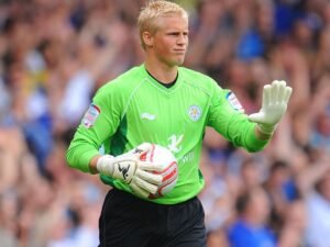DEAL REJECTED: Celtic FC Goalkeeper Kasper Schmeichel has turned down a signing deal....see more - Uncategorize 