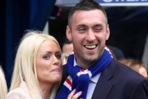 EXCLUSIVE: Brighton FC star legend Goalkeeper Allan McGregor officially files divorce with his wife Cheryl Dunn due to the investigations indicates that she has been sleeping with ….see more - Uncategorize 