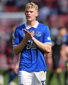 UNBELIEVABLE: Everton FC Defender Jarrad Branthwaite Has just signed a new contract....see more | images-10-2-240x300 UNBELIEVABLE: Everton FC Defender Jarrad Branthwaite Has just signed a new contract....see more - Uncategorize