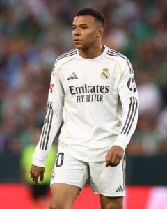 DEAL ACCEPTED: Newcastle united has officially complete a deal to sign a talented   central forward/striker Kylian Mbappé from …. See more - Uncategorize 