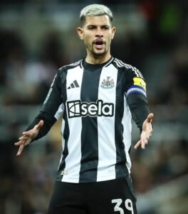 DEAL ACCEPTED: Newcastle united defensive midfielder Bruno Guimarães has just accepted signing a 3 deal with…See More - Uncategorize 