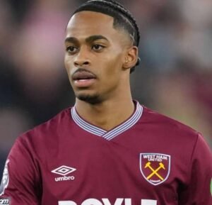IT IS DONE: Paris Saint Germain FC Has Officially completed the signing deal of a new Winger Crysencio Summerville from.... see more - Uncategorize 